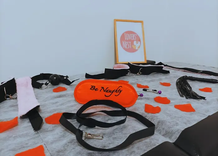 דירה Lovers' Nest -